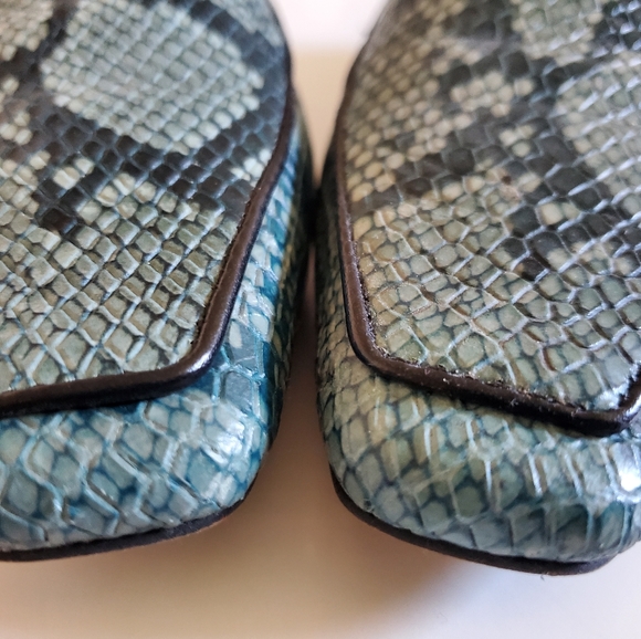 Vince Camuto Kallassa Leather Loafer - Picture 3 of 4